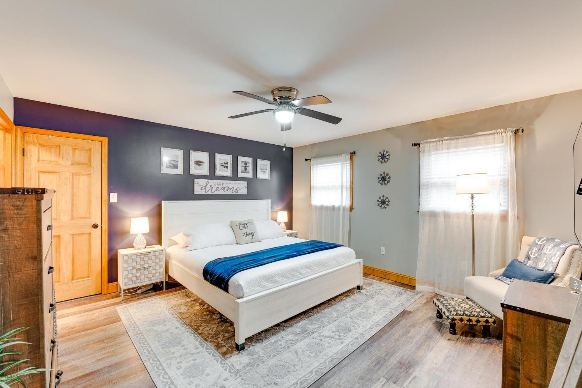Pet-friendly Pocono With Private Hot Tub! *